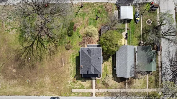 $295,000 | 1707 Franklin Avenue, Lexington, MO 64067