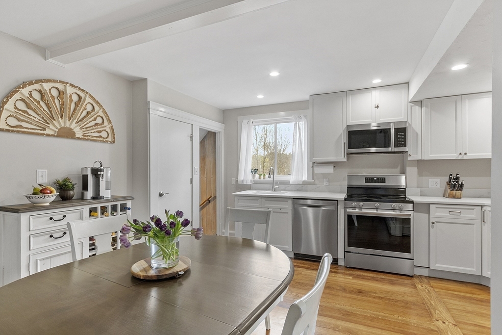 71 Tahattawan Road Littleton, MA 01460 - Photo 8 of 39 Gallery Image 8