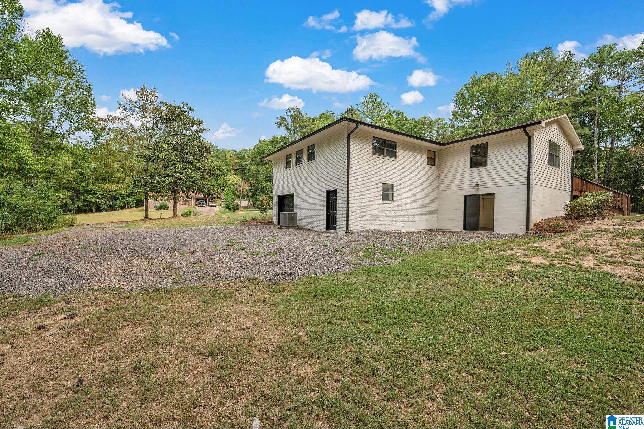 264 Ridgewood Drive Jasper, AL 35501 - Photo 12 of 40