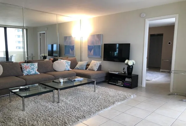 $5,500 | 2800 North Ocean Drive, Unit B23C, Riviera Beach, FL 33404