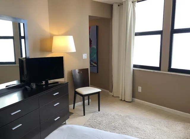 $5,500 | 2800 North Ocean Drive, Unit B23C, Riviera Beach, FL 33404