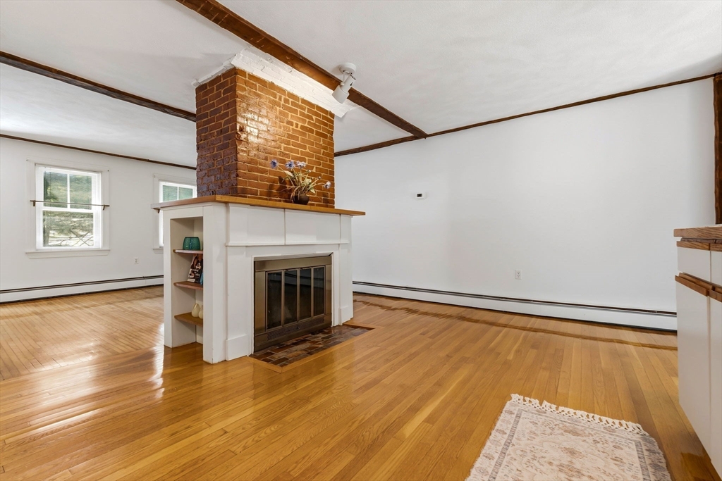 307 Maple Street, Unit 307 Danvers, MA 01923 - Photo 6 of 25 Gallery Image 6