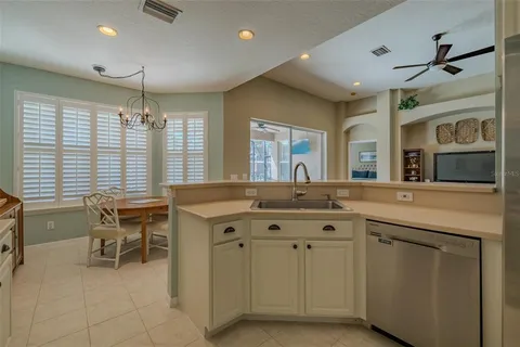 $595,000 | 11618 Whiterook Court, Tampa, FL 33626