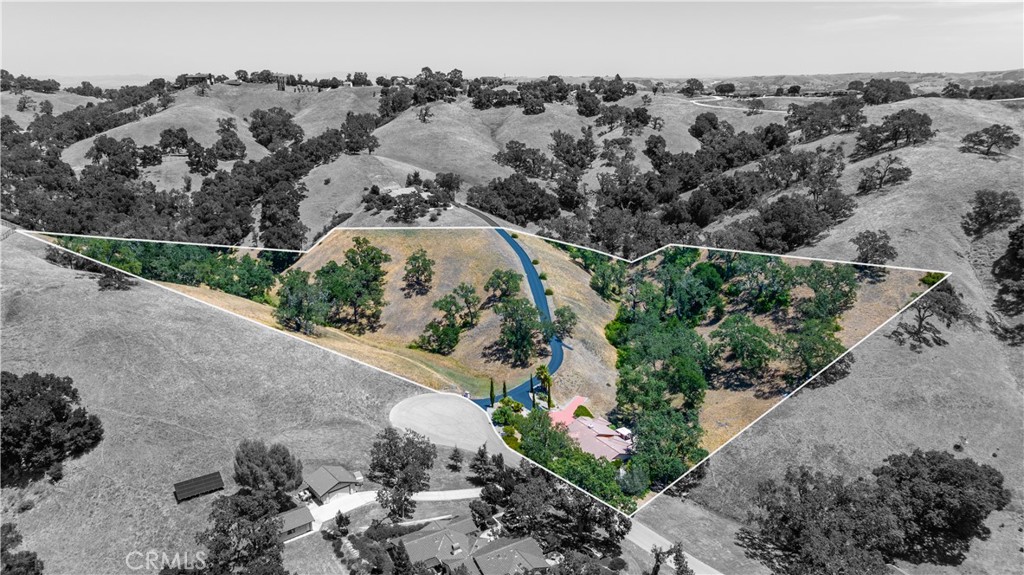 9905 Corriente Road Atascadero, CA 93422 - Photo 49 of 53