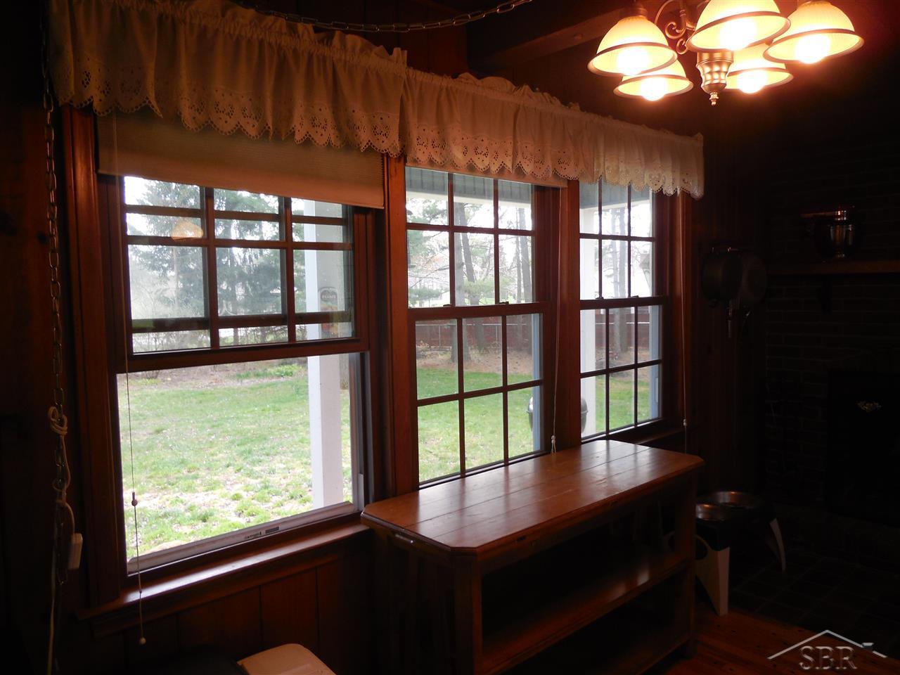 4511 Brockway Road Saginaw, MI 48638 - Photo 21 of 80 31287855-20.JPG