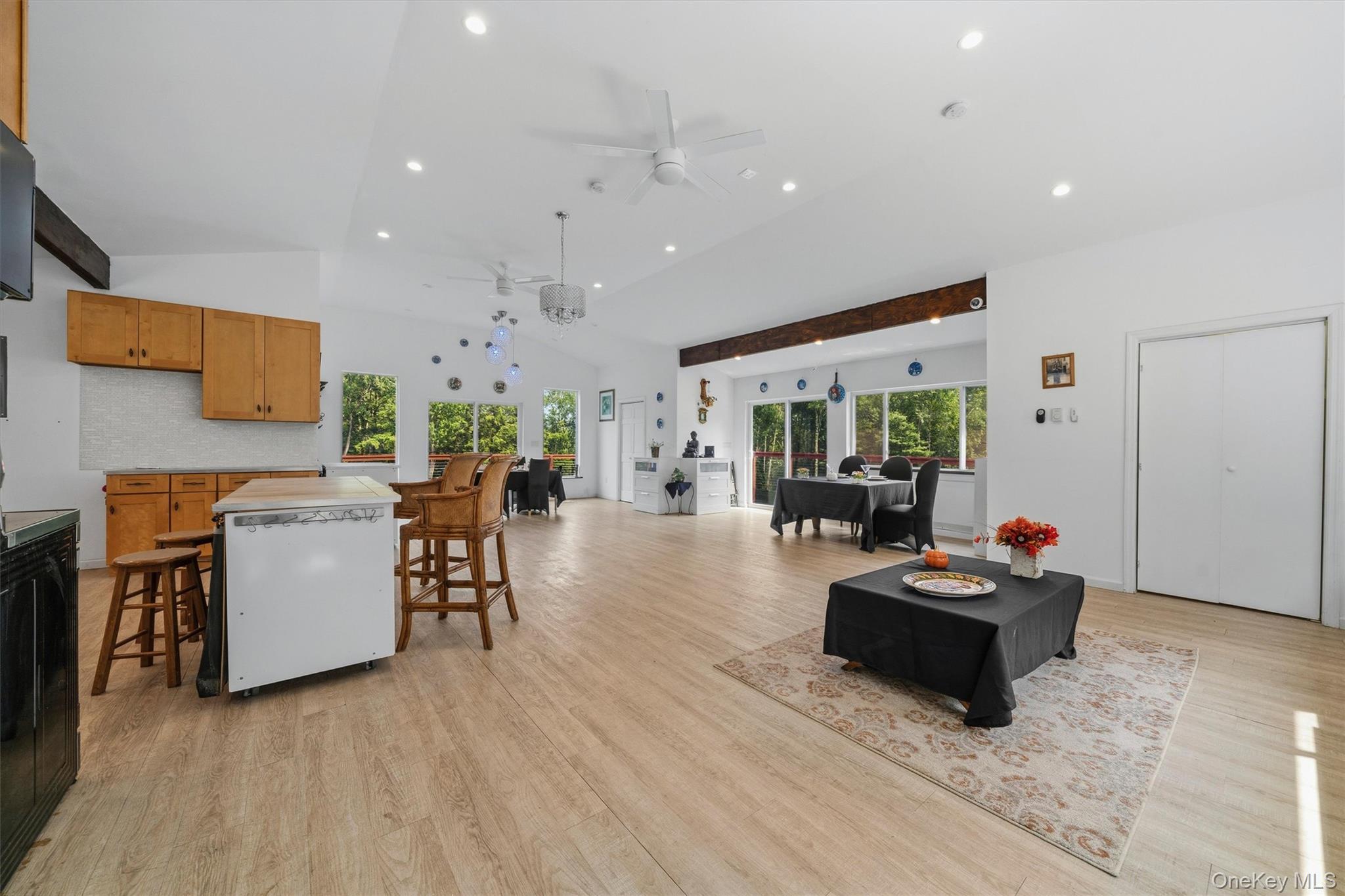985 Cold Spring Road Forestburgh, NY 12777 - Photo 5 of 40 Gallery Image 5