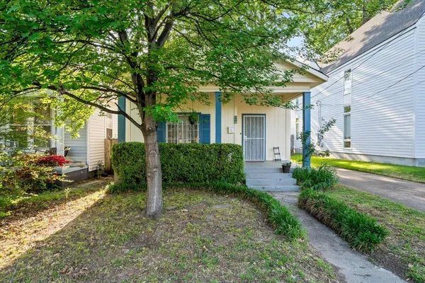 $215,000 | 885 South Cox Street, Memphis, TN 38104