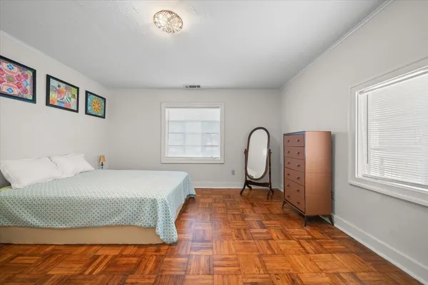 $215,000 | 885 South Cox Street, Memphis, TN 38104
