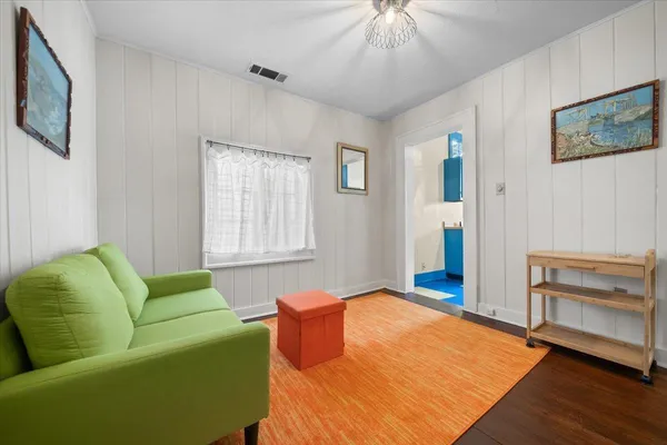 $215,000 | 885 South Cox Street, Memphis, TN 38104
