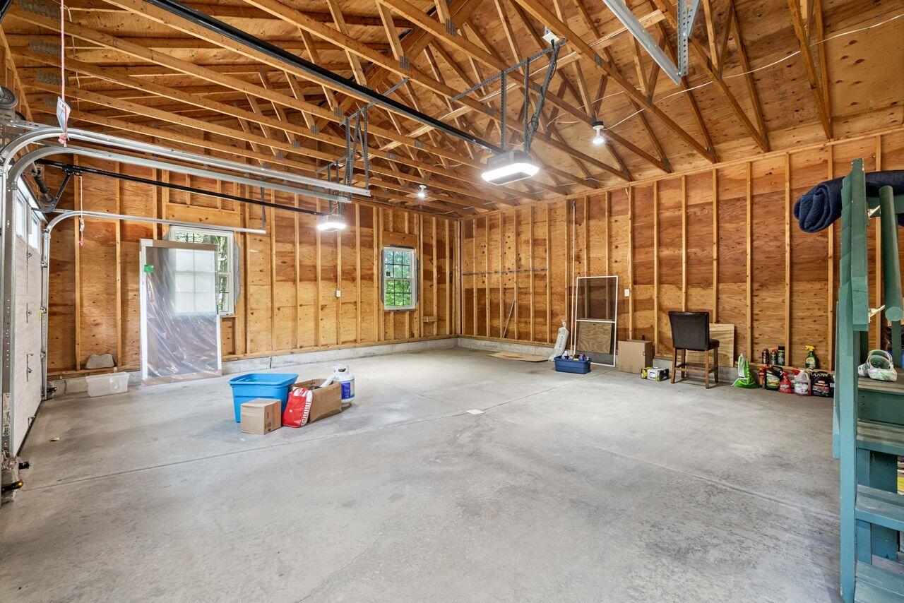 29 Pond Ridge Drive Lewiston, ME 04240 - Photo 35 of 65 Garage