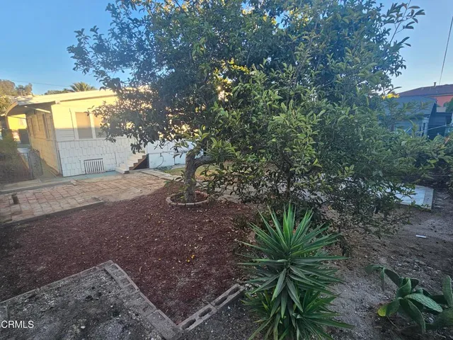 $777,000 | 851 North Rampart Boulevard, Los Angeles, CA 90026