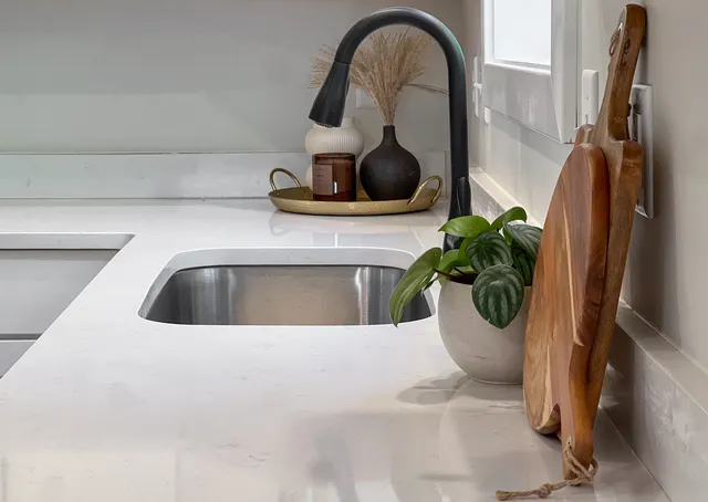 $295,000 | 3917 Shasta Drive, Bloomington, IL 61705