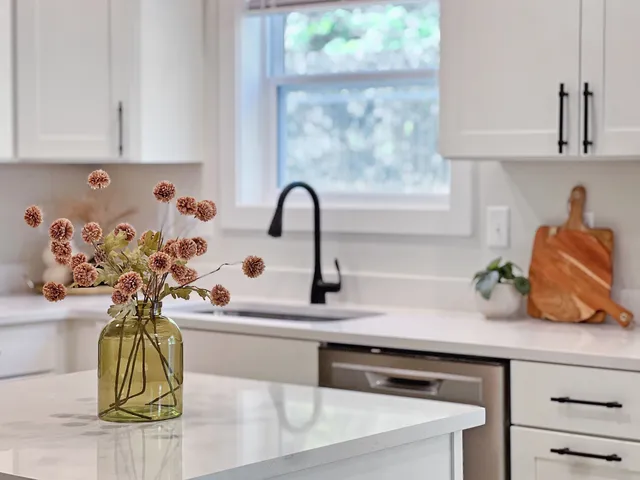 $295,000 | 3917 Shasta Drive, Bloomington, IL 61705