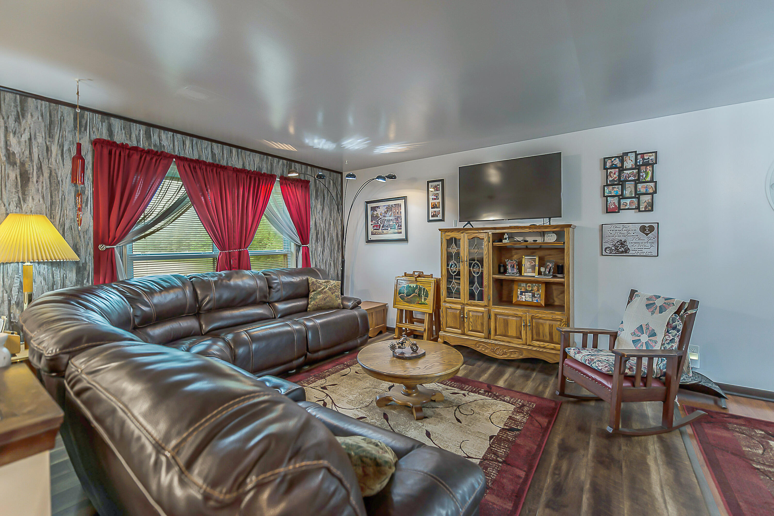 4338 Swarthout Road Pinckney, MI 48169 - Photo 6 of 46 DSC_4923-2