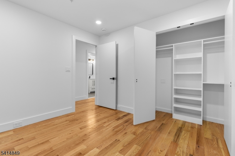 37 South 7th Street, Unit 2 Newark, NJ 07107 - Photo 22 of 37