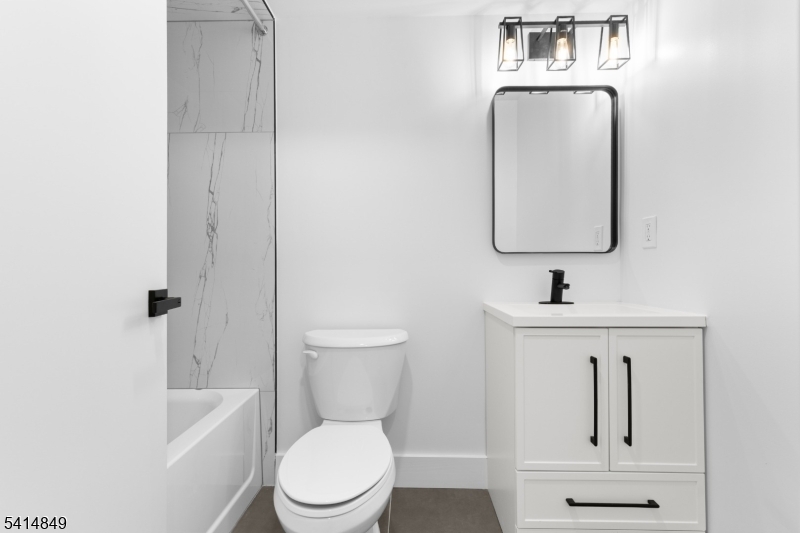 37 South 7th Street, Unit 2 Newark, NJ 07107 - Photo 28 of 37