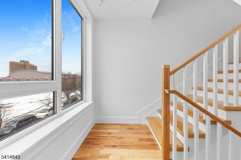 37 South 7th Street, Unit 2 Newark, NJ 07107 - Photo 3 of 37