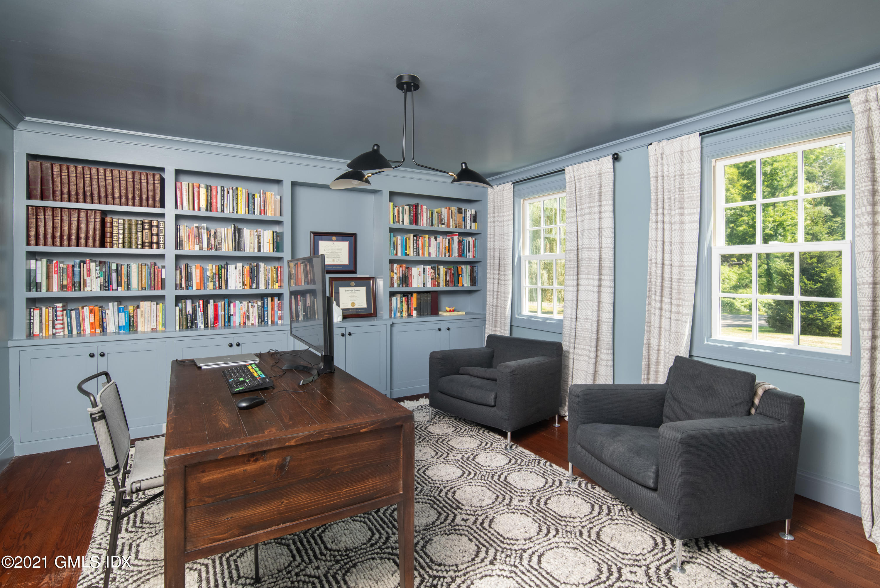 10 Pine Ridge Road Greenwich, CT 06830 - Photo 9 of 17 a living room with furniture and a window
