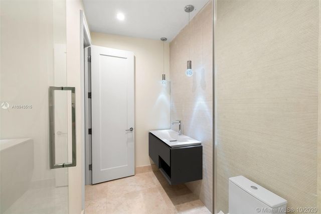 $1,700,000 | 1215 Blue Road, Coral Gables, FL 33146