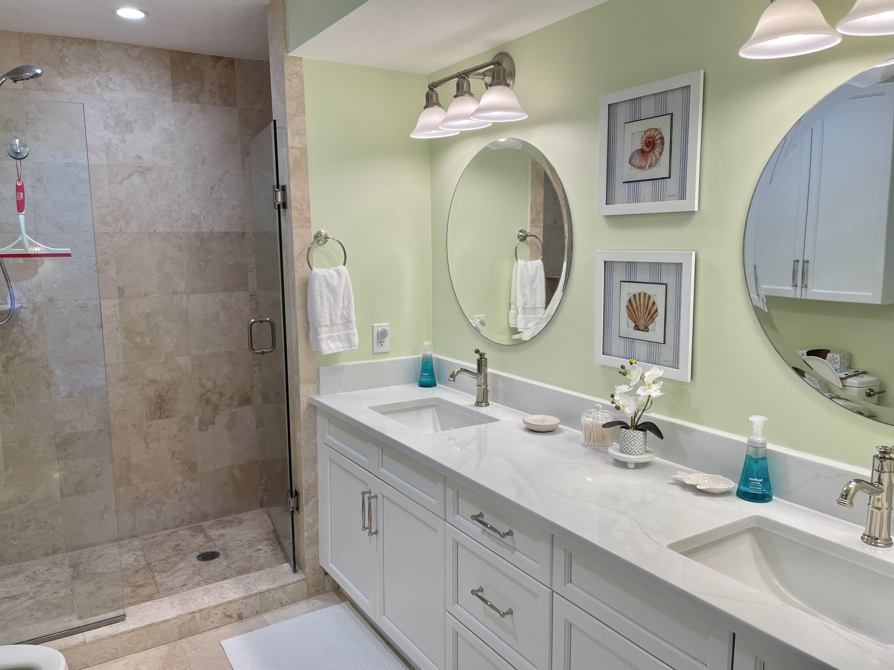 314 Inlet Way, Unit 201 Palm Beach Shores, FL 33404 - Photo 15 of 24 14-012