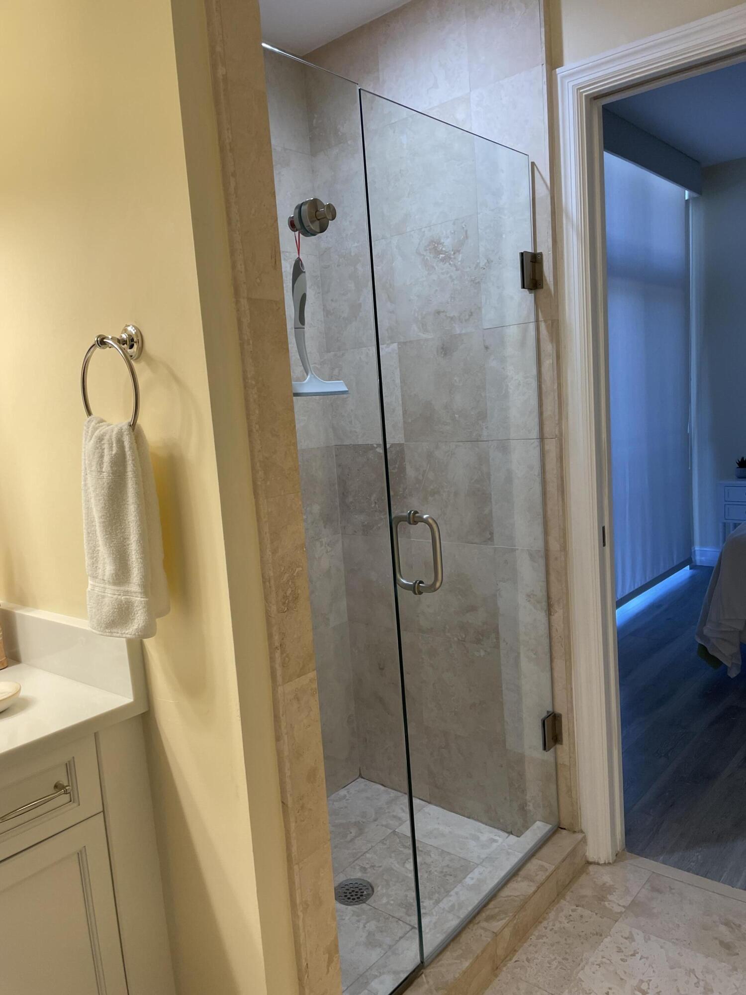 314 Inlet Way, Unit 201 Palm Beach Shores, FL 33404 - Photo 19 of 24 18-020