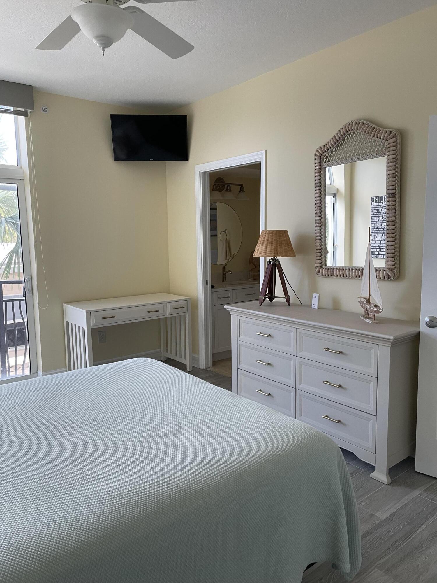 314 Inlet Way, Unit 201 Palm Beach Shores, FL 33404 - Photo 22 of 24 21-026