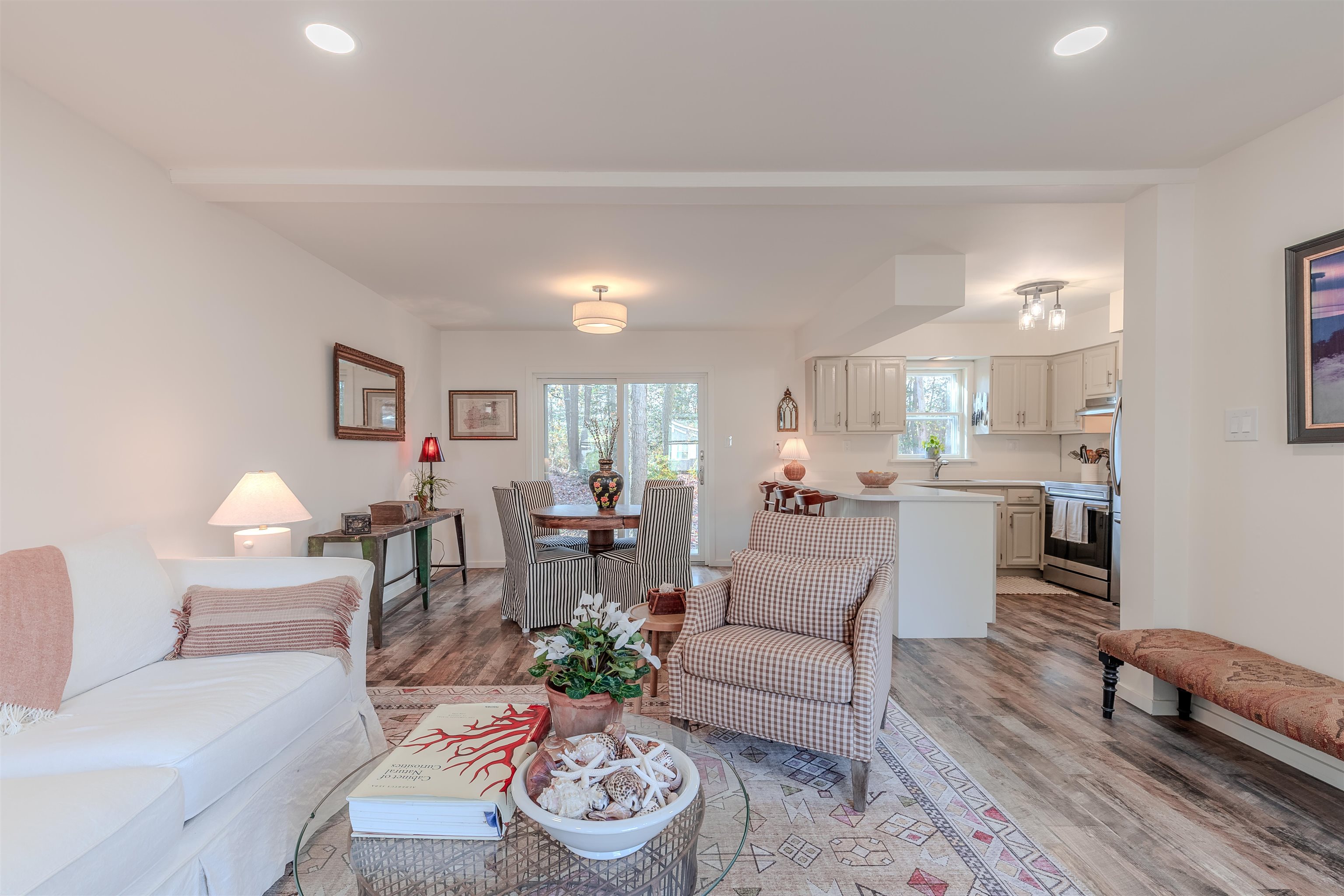 206 Holly Drive Rio Grande, NJ 08242 - Photo 6 of 30 a living room with furniture and a wooden floor
