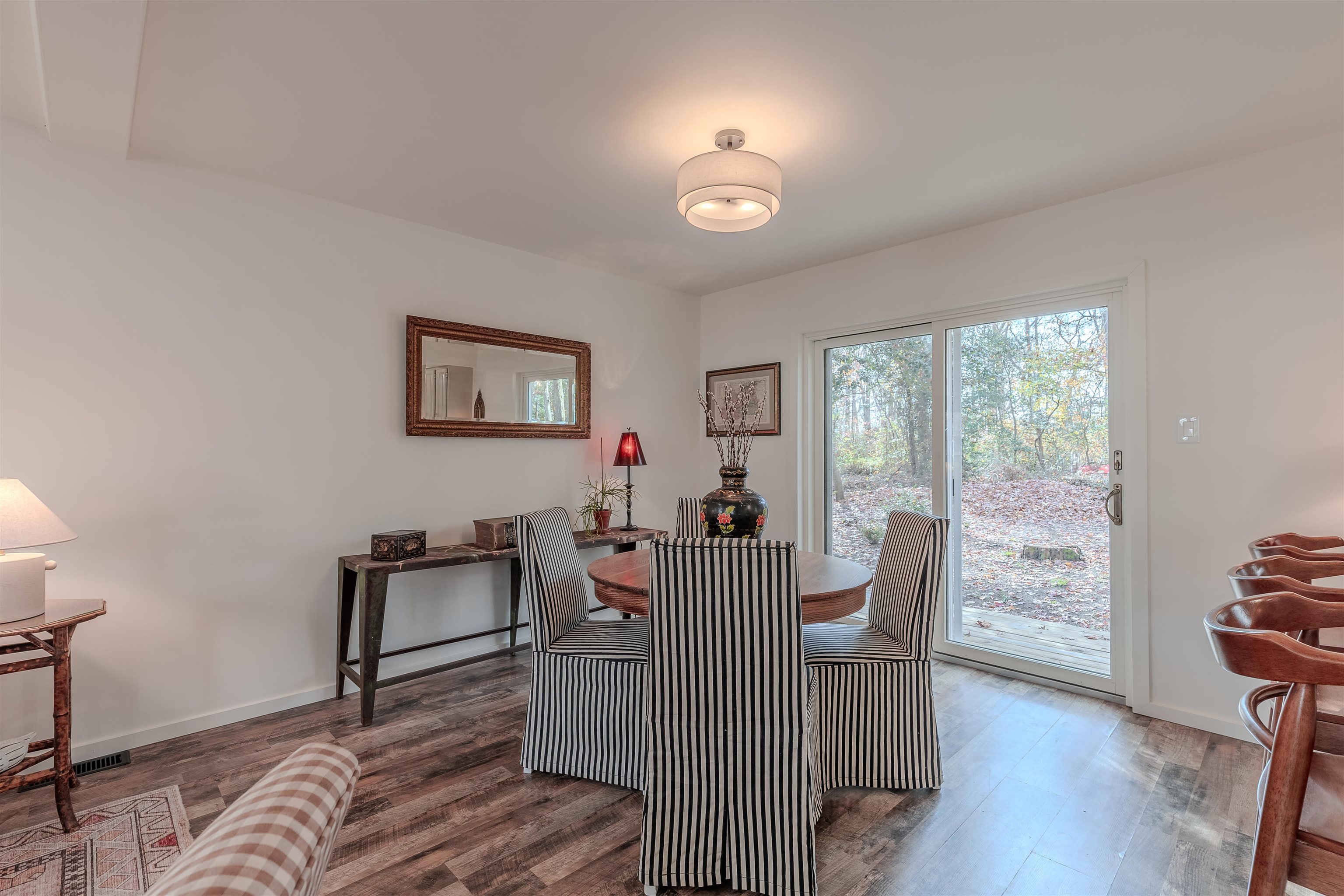 206 Holly Drive Rio Grande, NJ 08242 - Photo 8 of 30 a living room with furniture and a window