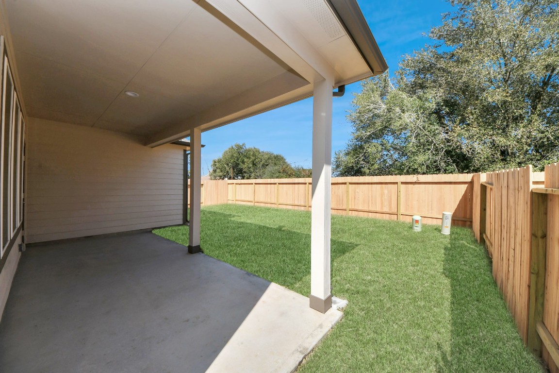 15802 Telge Ridge Lane Cypress, TX 77429 - Photo 7 of 45 a house view with a garden space