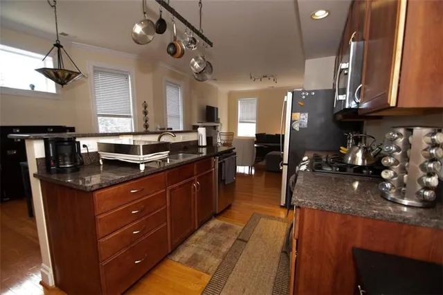 $2,150 | 923 North Negley Avenue, Unit C, Pittsburgh, PA 15206