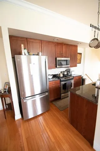 $2,150 | 923 North Negley Avenue, Unit C, Pittsburgh, PA 15206