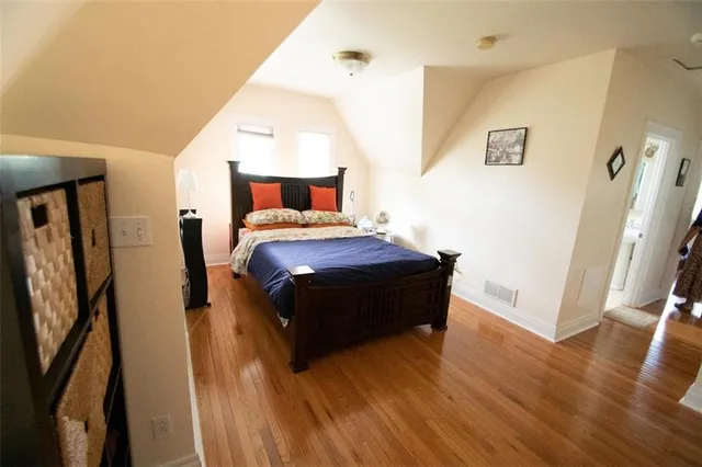 $2,150 | 923 North Negley Avenue, Unit C, Pittsburgh, PA 15206