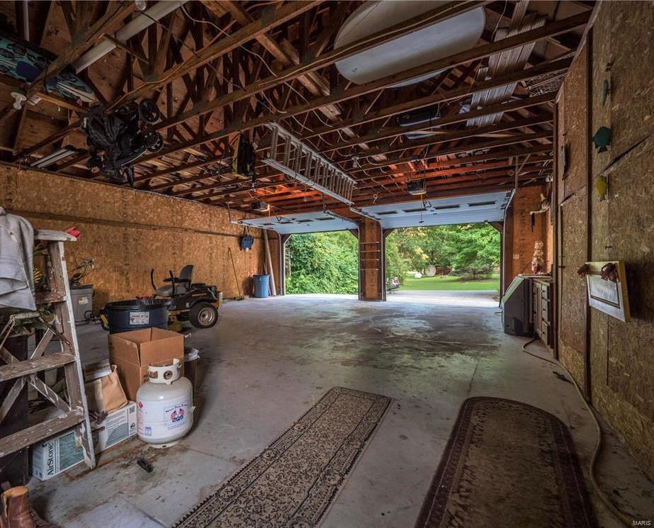 528 Coventry Road Troy, IL 62294 - Photo 15 of 63 Gallery Image 15