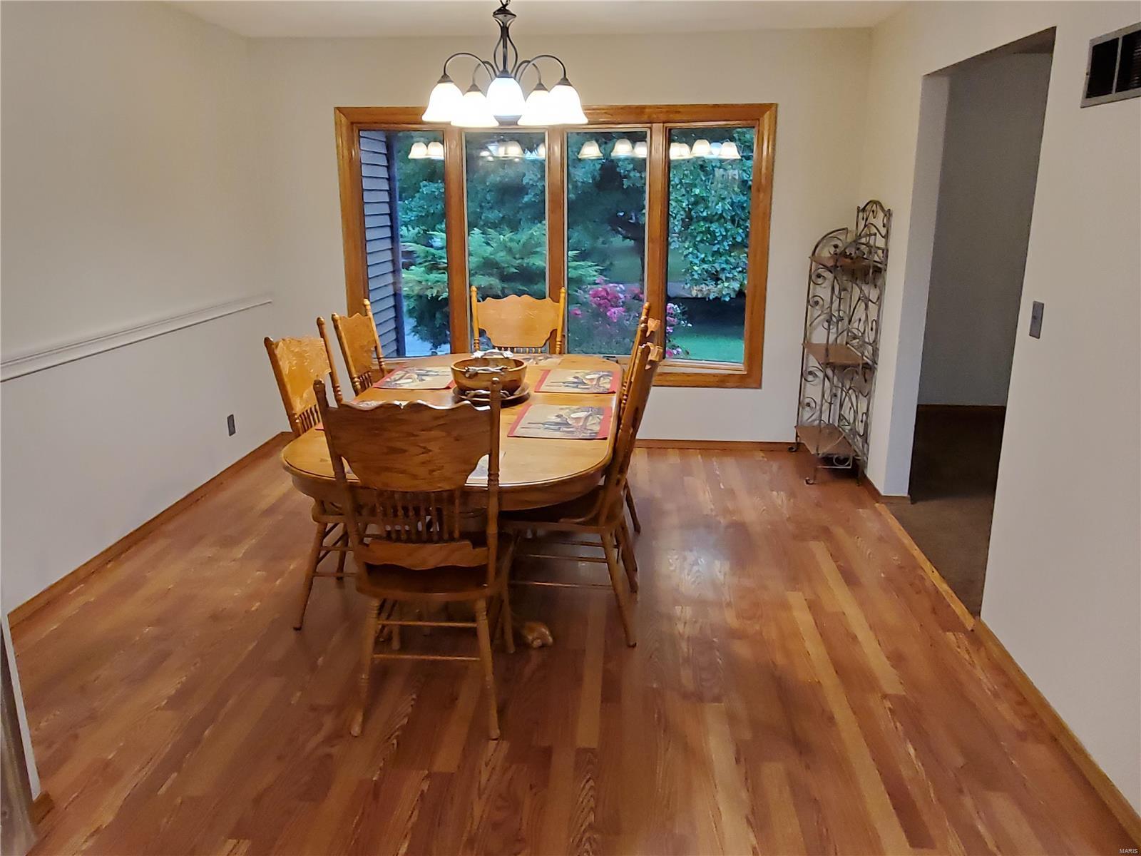 528 Coventry Road Troy, IL 62294 - Photo 23 of 63 Gallery Image 23