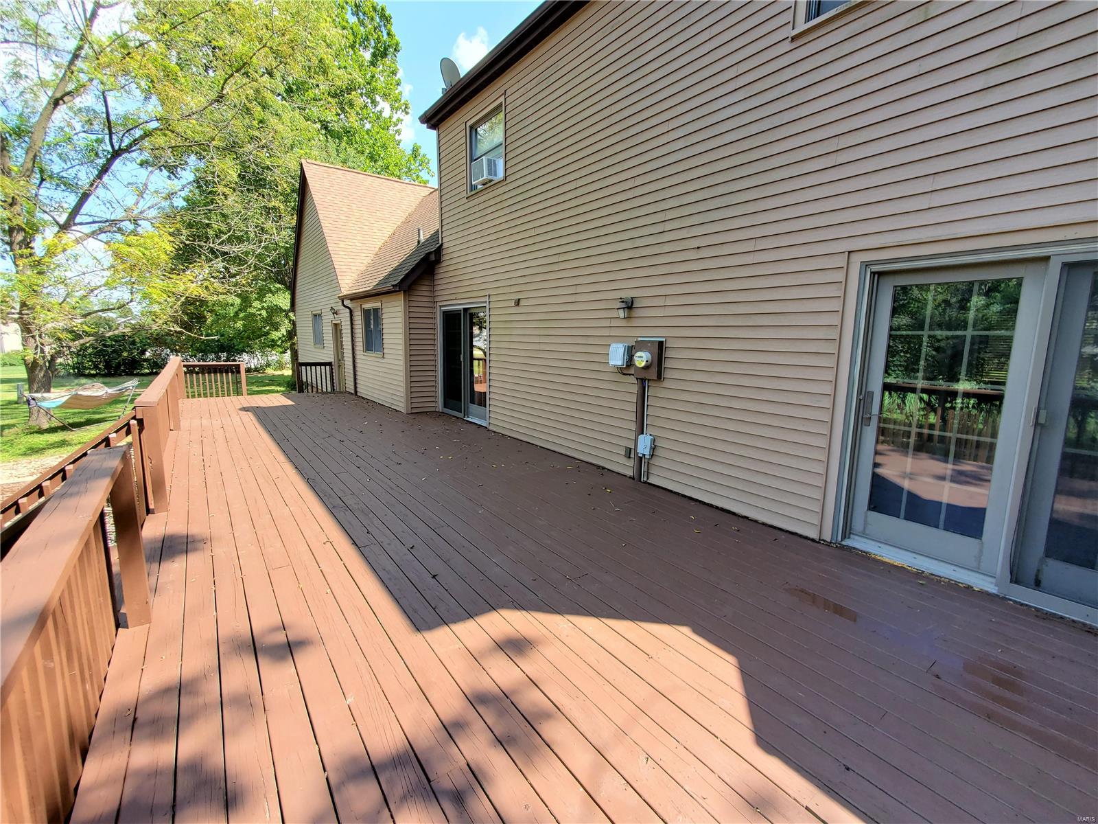 528 Coventry Road Troy, IL 62294 - Photo 10 of 63 Gallery Image 10