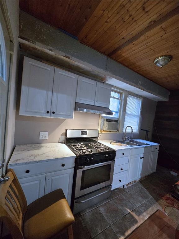 705 South State Line Road Sharon, PA 16146 - Photo 7 of 12 a kitchen with furniture wooden floor and a sink