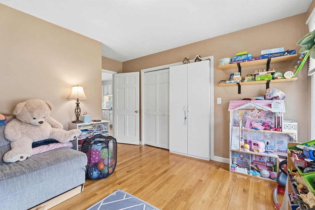 189 General Hobbs Road Holden, MA 01522 - Photo 13 of 32