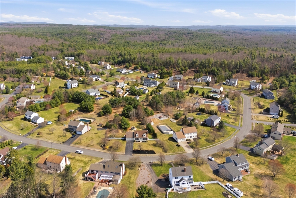 189 General Hobbs Road Holden, MA 01522 - Photo 26 of 32