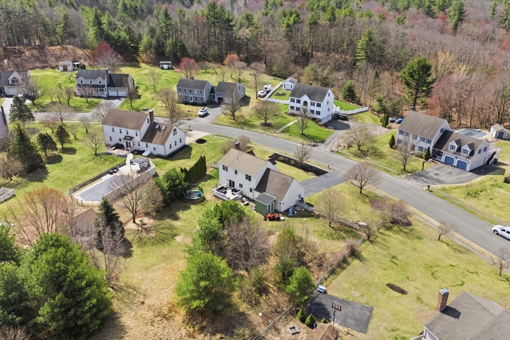 189 General Hobbs Road Holden, MA 01522 - Photo 28 of 32