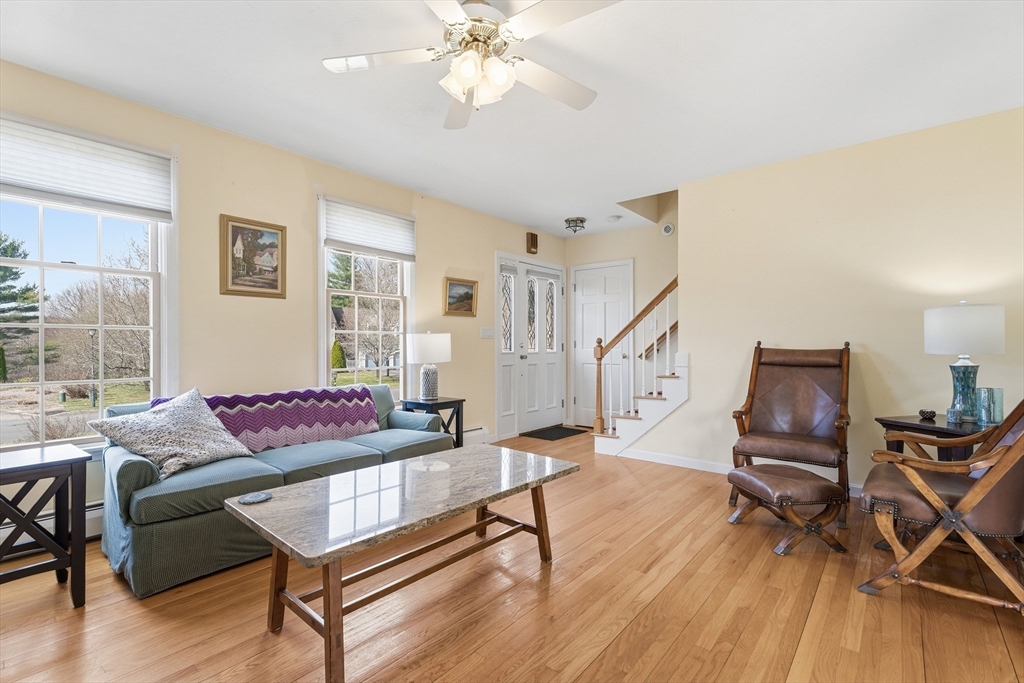 189 General Hobbs Road Holden, MA 01522 - Photo 6 of 32