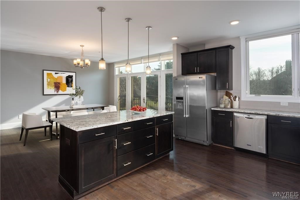 35 Ojibwa Circle Buffalo, NY 14202 - Photo 14 of 45