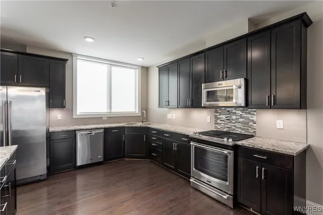 $799,000 | 35 Ojibwa Circle, Buffalo, NY 14202