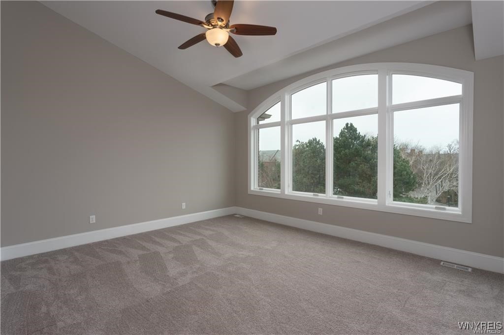 35 Ojibwa Circle Buffalo, NY 14202 - Photo 39 of 45