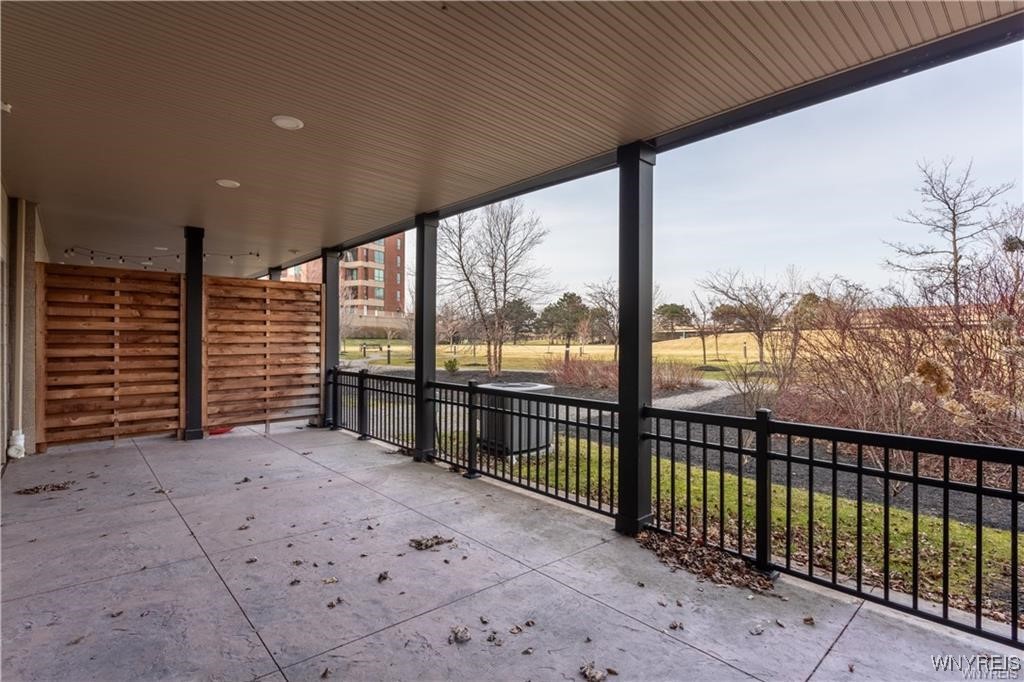 35 Ojibwa Circle Buffalo, NY 14202 - Photo 10 of 45