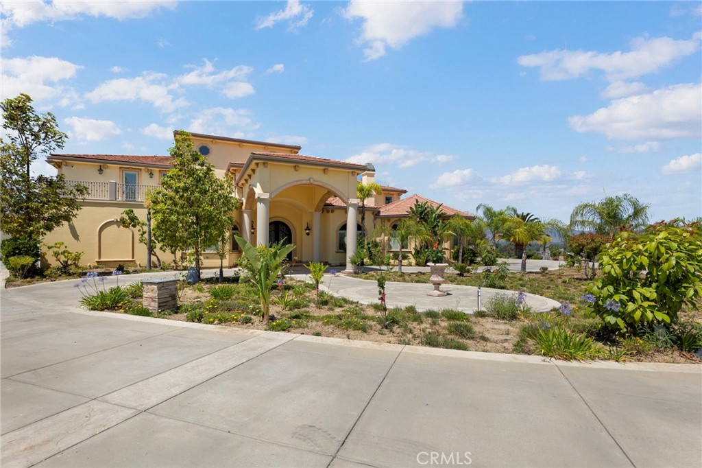 1950 Arielle Lane Simi Valley, CA 93065 - Photo 55 of 71