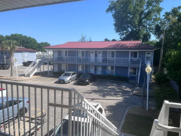 $825 | 1664 Beach Boulevard, Unit 41, Biloxi, MS 39531