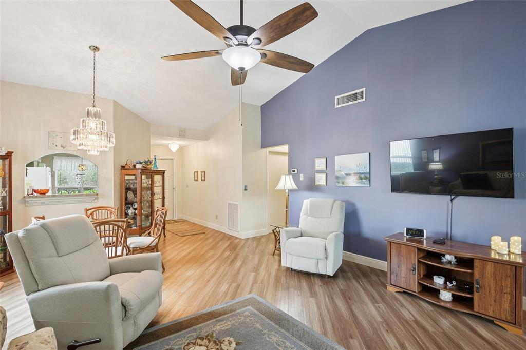 11622 Cocowood Drive New Port Richey, FL 34654 - Photo 6 of 31
