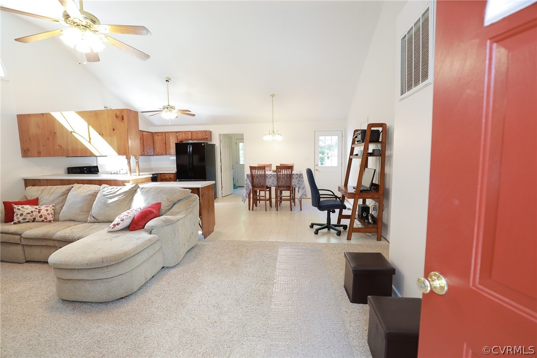 9112 Squirrel Level Road Petersburg, VA 23803 - Photo 12 of 50 Gallery Image 12