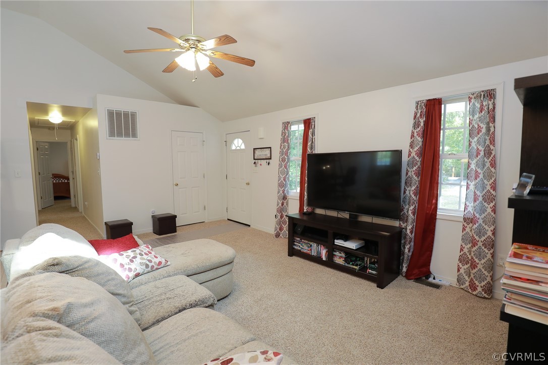 9112 Squirrel Level Road Petersburg, VA 23803 - Photo 10 of 50 Gallery Image 10