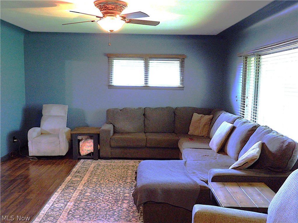 69857 Vernon Road Martins Ferry, OH 43935 - Photo 13 of 48